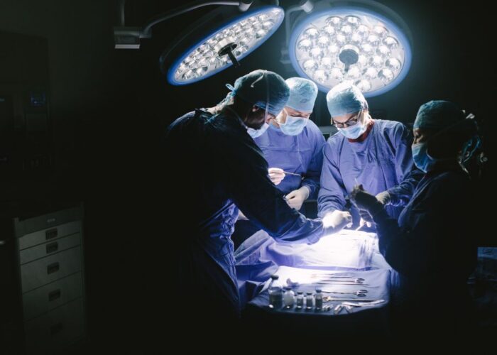 Choosing the Right Plastic Surgeon for Safe and Natural Results